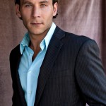 Zach McGowan |Actor